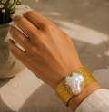 PULSERA ANCHA DORADA CON NACAR