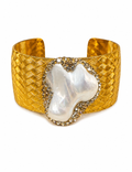 PULSERA ANCHA DORADA CON NACAR