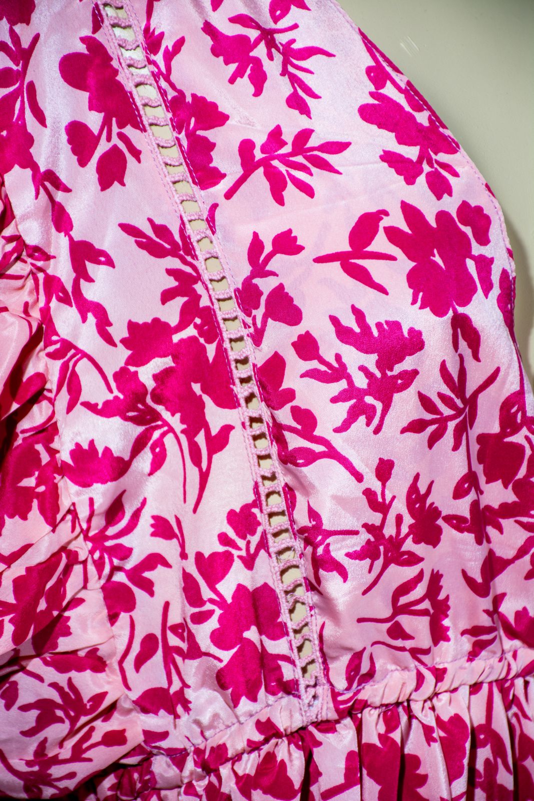 VESTIDO MAXI FLORAL FUCHSIA